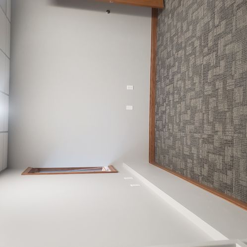 119 N McCarthy Suite T